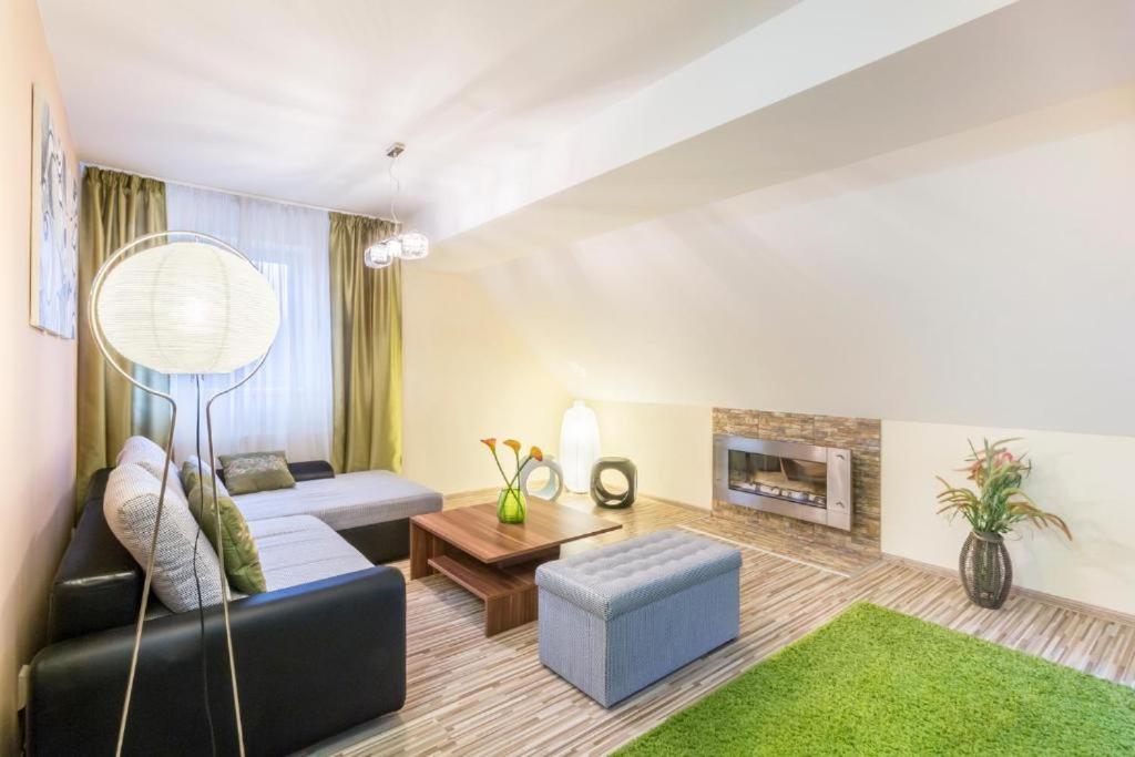 Hotel Sipox Štrba Esterno foto