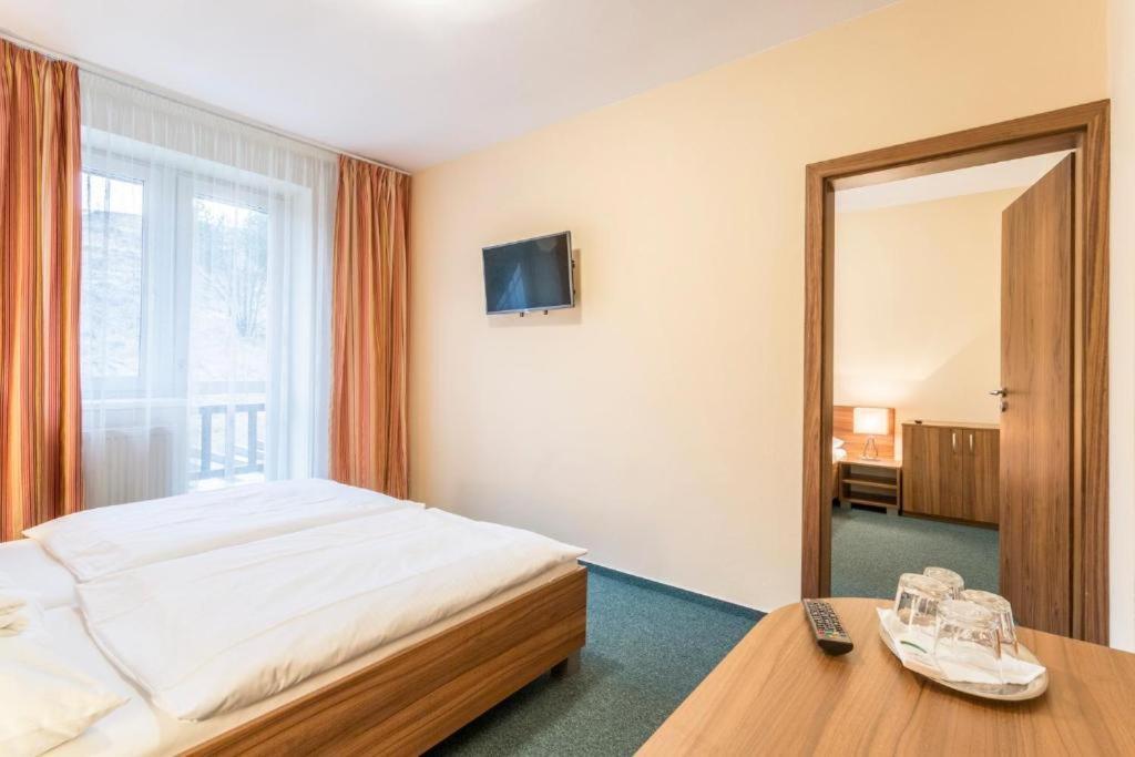 Hotel Sipox Štrba Esterno foto